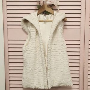 Knit Works girls vest